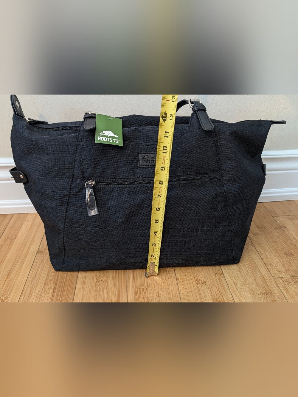 Roots Black Tote NWT - Picture 4 of 9